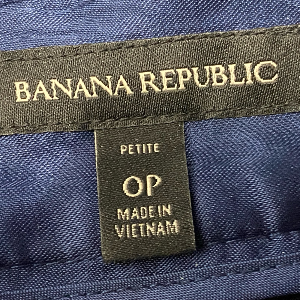 🖤💛Banana Republic • black skirt • 0P • EUC - Picture 3 of 4